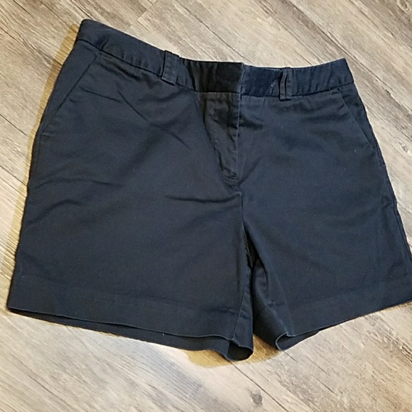 Dress shorts - Picture 4 of 5